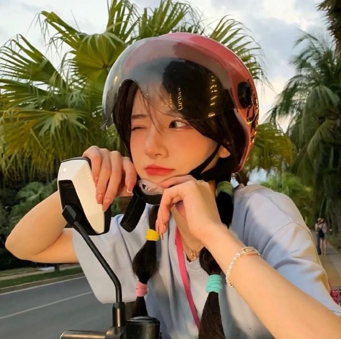 四乃森苍紫（身份：御庭番众前任首领、“天才忍者”） - 怀旧港剧全集在线观看 - 云端观看
